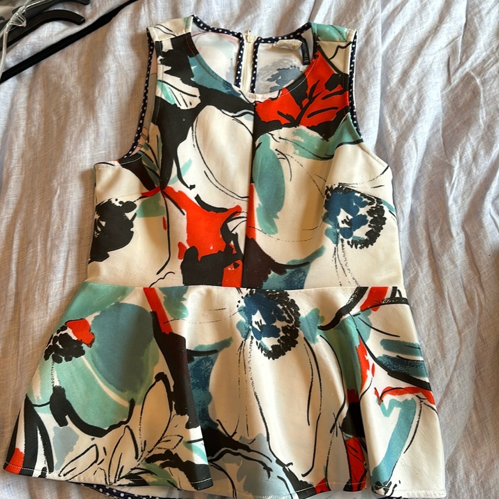 Akemi and Kin Peplum Tank XS